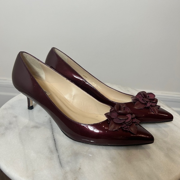L.K. BENNETT Patent Bordeaux Kitten Heels - Picture 4 of 7